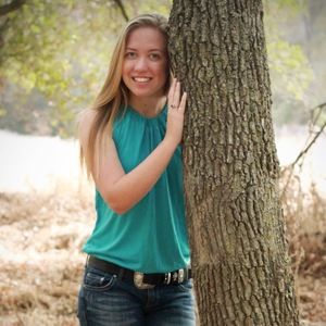 Meet your Posher, Kayli